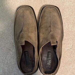 Kenneth Cole Men's Brown Suede or Nubuck Slip-on Shoes (Made in Italy)🇮🇹